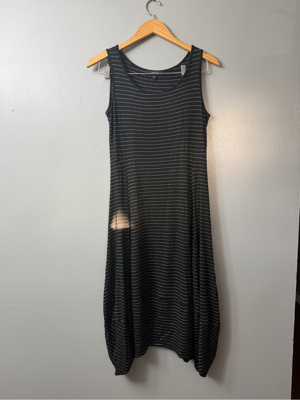 Comfy USA Striped Sleeveless Midi Dress - Black small